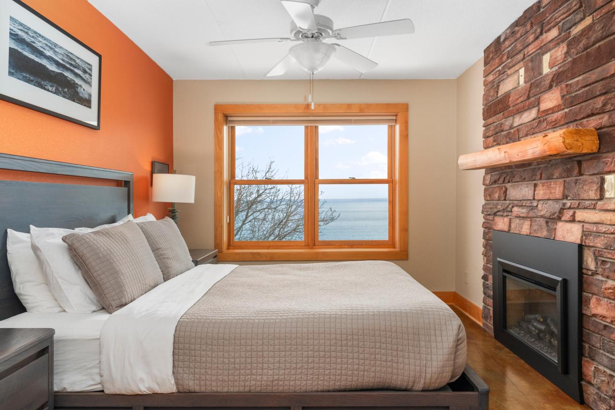 East Bay Suites Grand Marais Εξωτερικό φωτογραφία