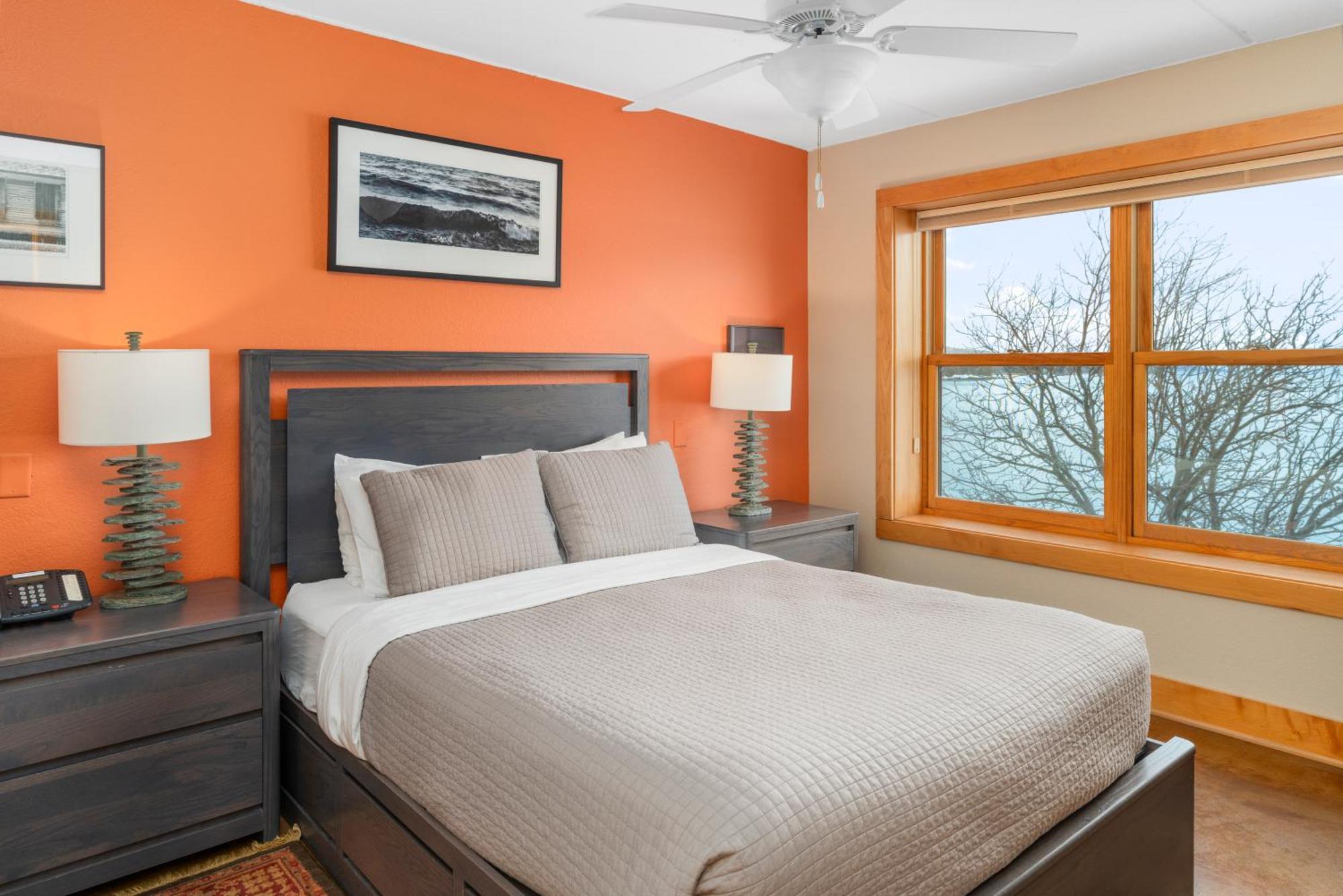 East Bay Suites Grand Marais Εξωτερικό φωτογραφία