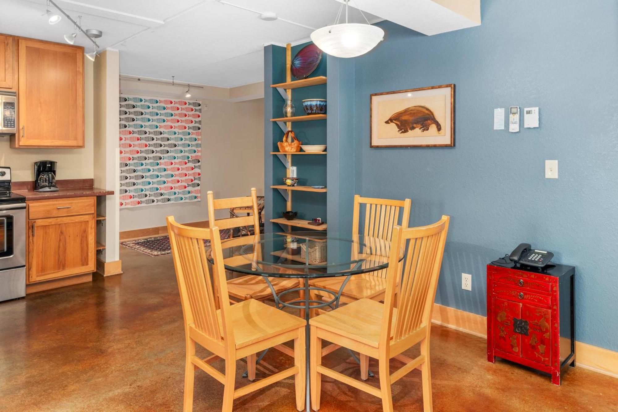 East Bay Suites Grand Marais Εξωτερικό φωτογραφία