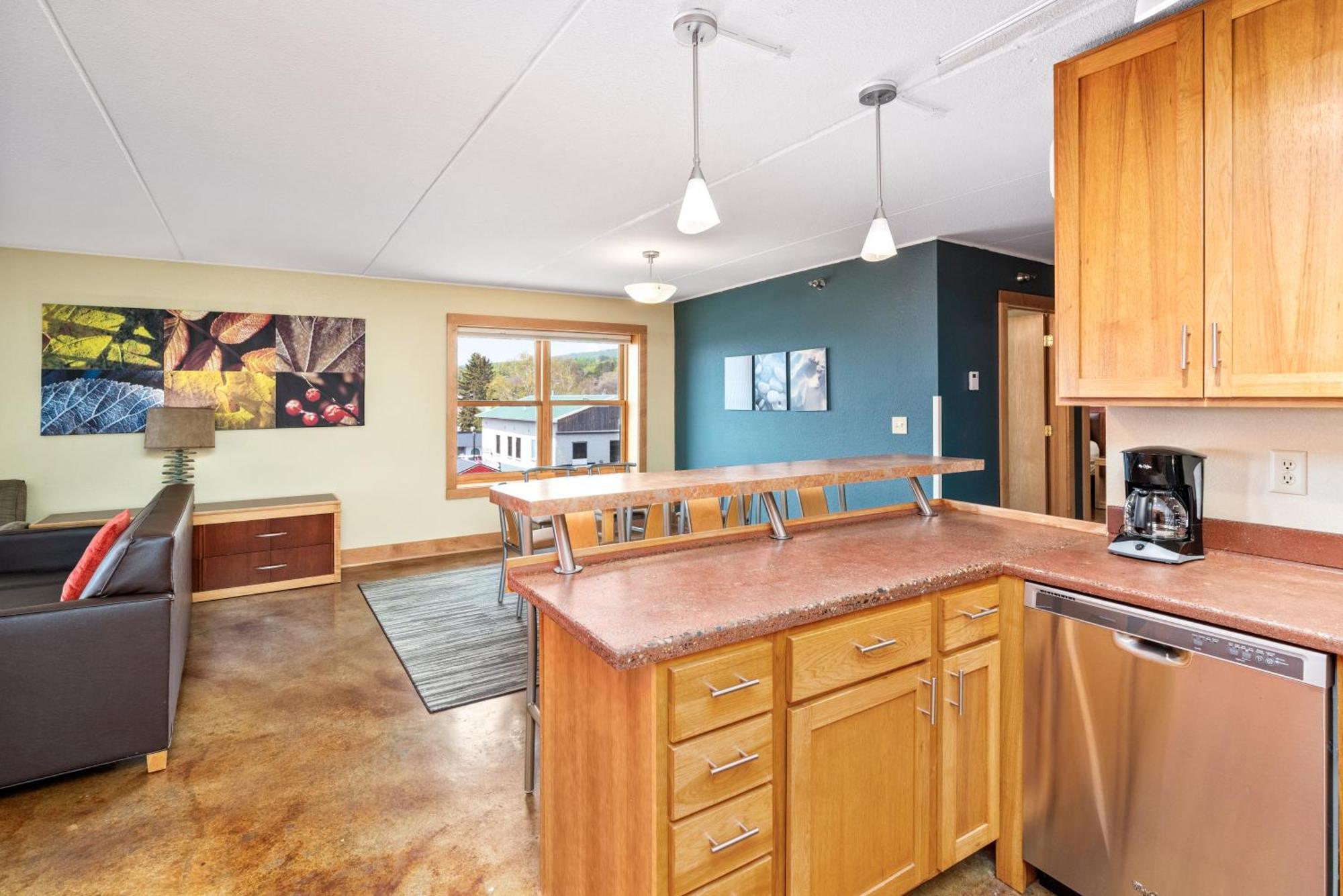East Bay Suites Grand Marais Εξωτερικό φωτογραφία