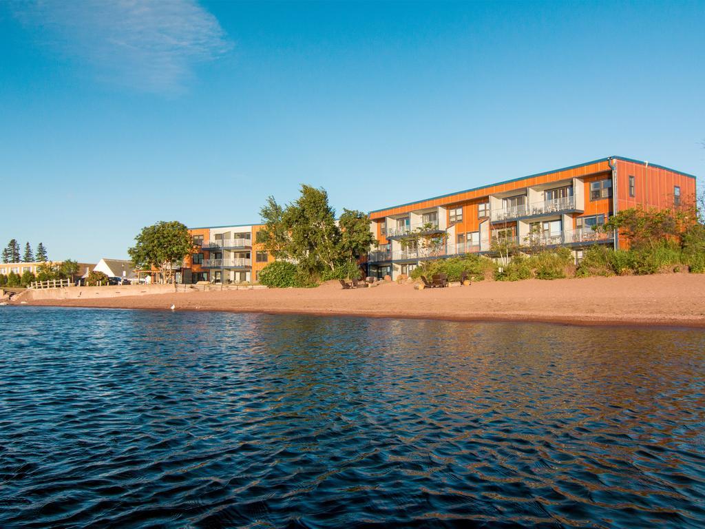 East Bay Suites Grand Marais Εξωτερικό φωτογραφία
